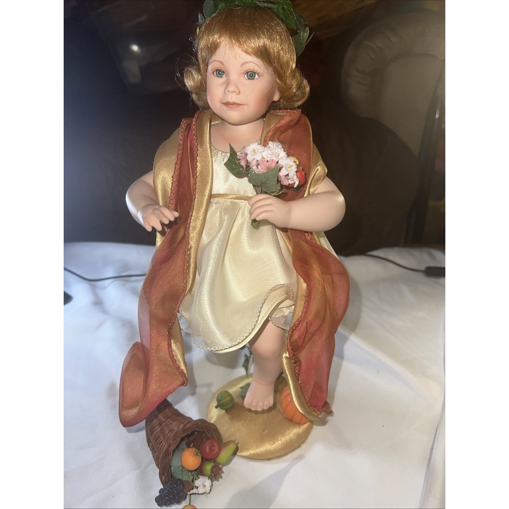 Georgetown‎ Adriana Harvest angel Ann Timmerman "Little bit of Heaven" doll